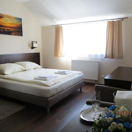 Hotel Pod Chelmem Ropa 外观 照片
