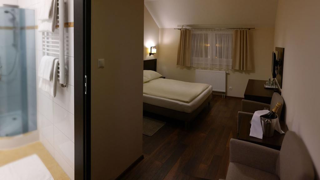 Hotel Pod Chelmem Ropa 客房 照片